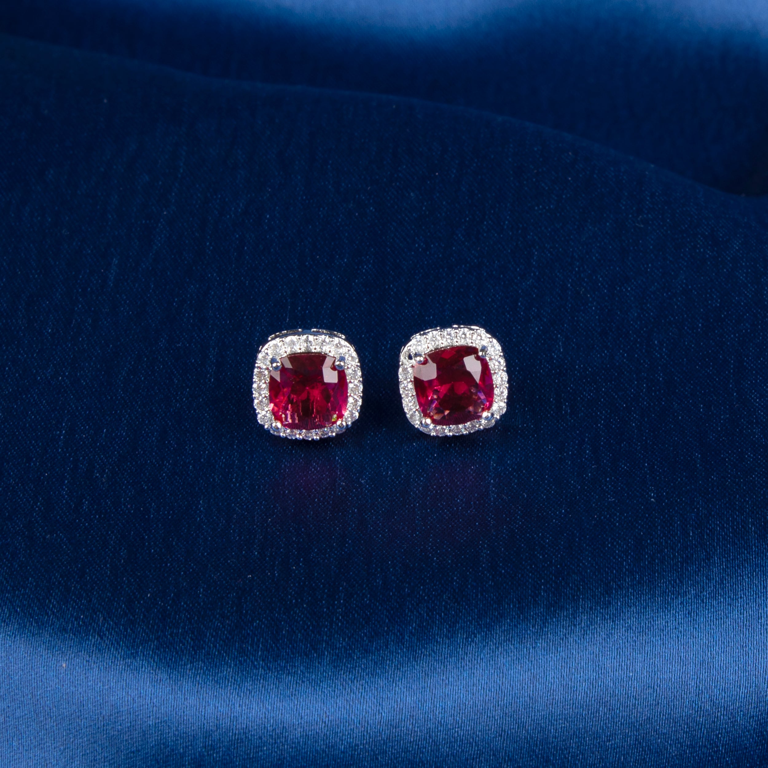 Crystal Luxe Square Pendant Set