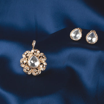 Dewdrop Bloom Pendant Set