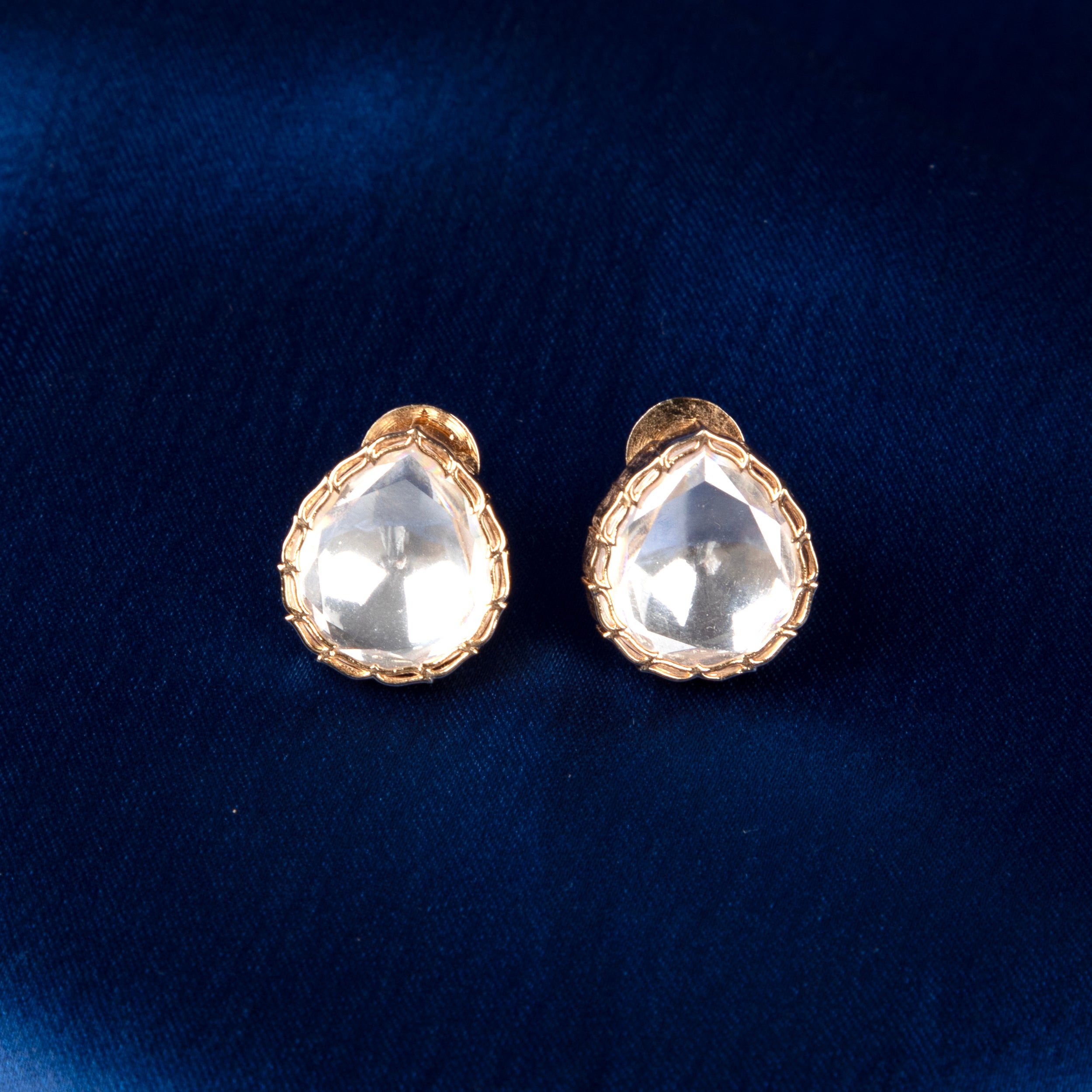 Dewdrop Bloom Pendant Set