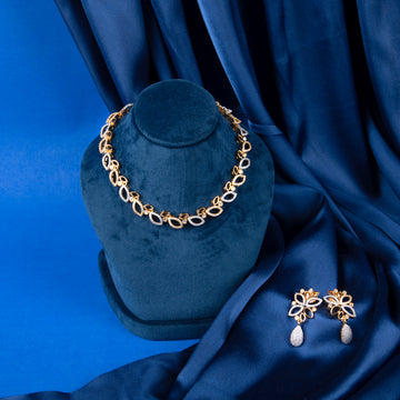 Leaf-Inspired Necklace Set