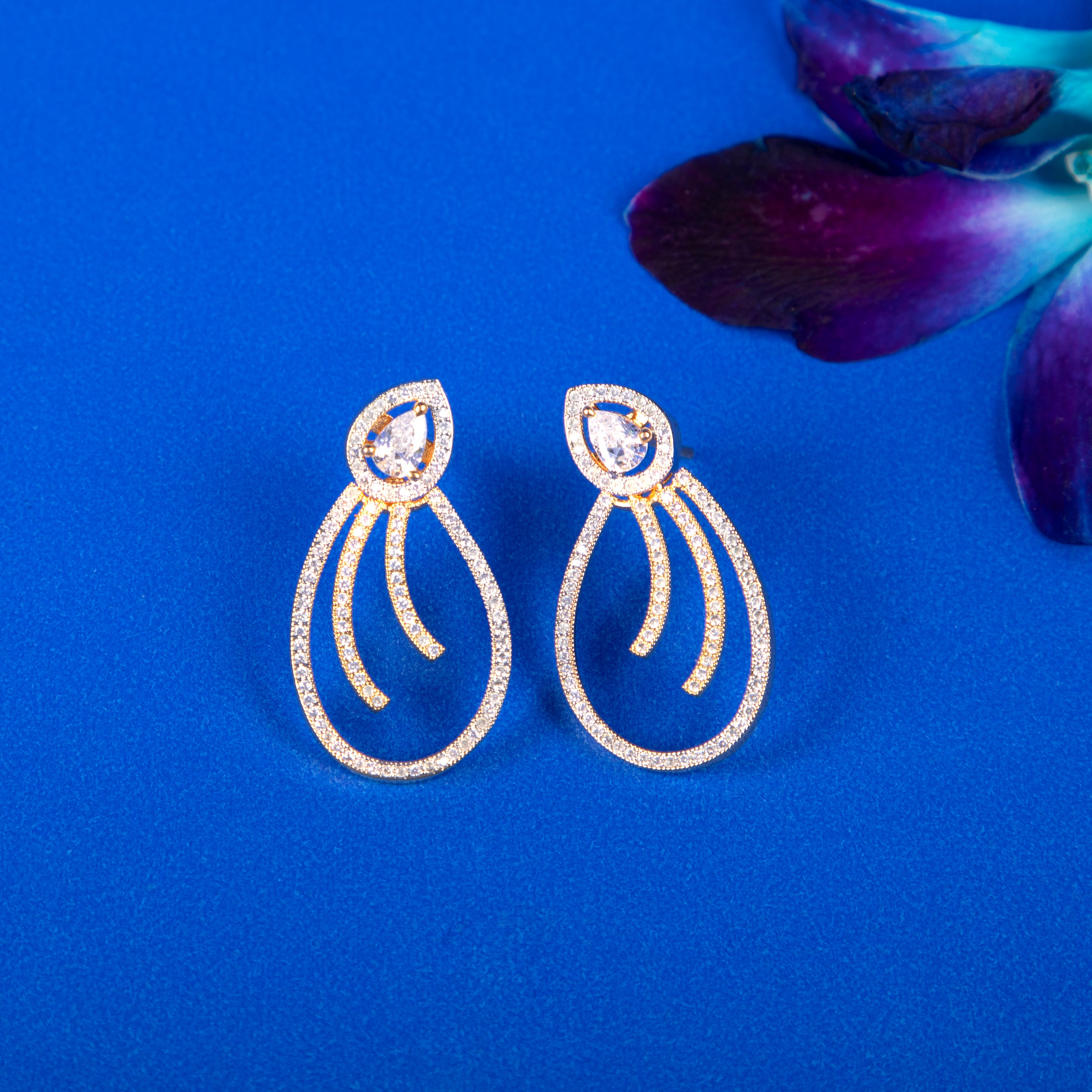 Golden Flow Teardrop Earrings