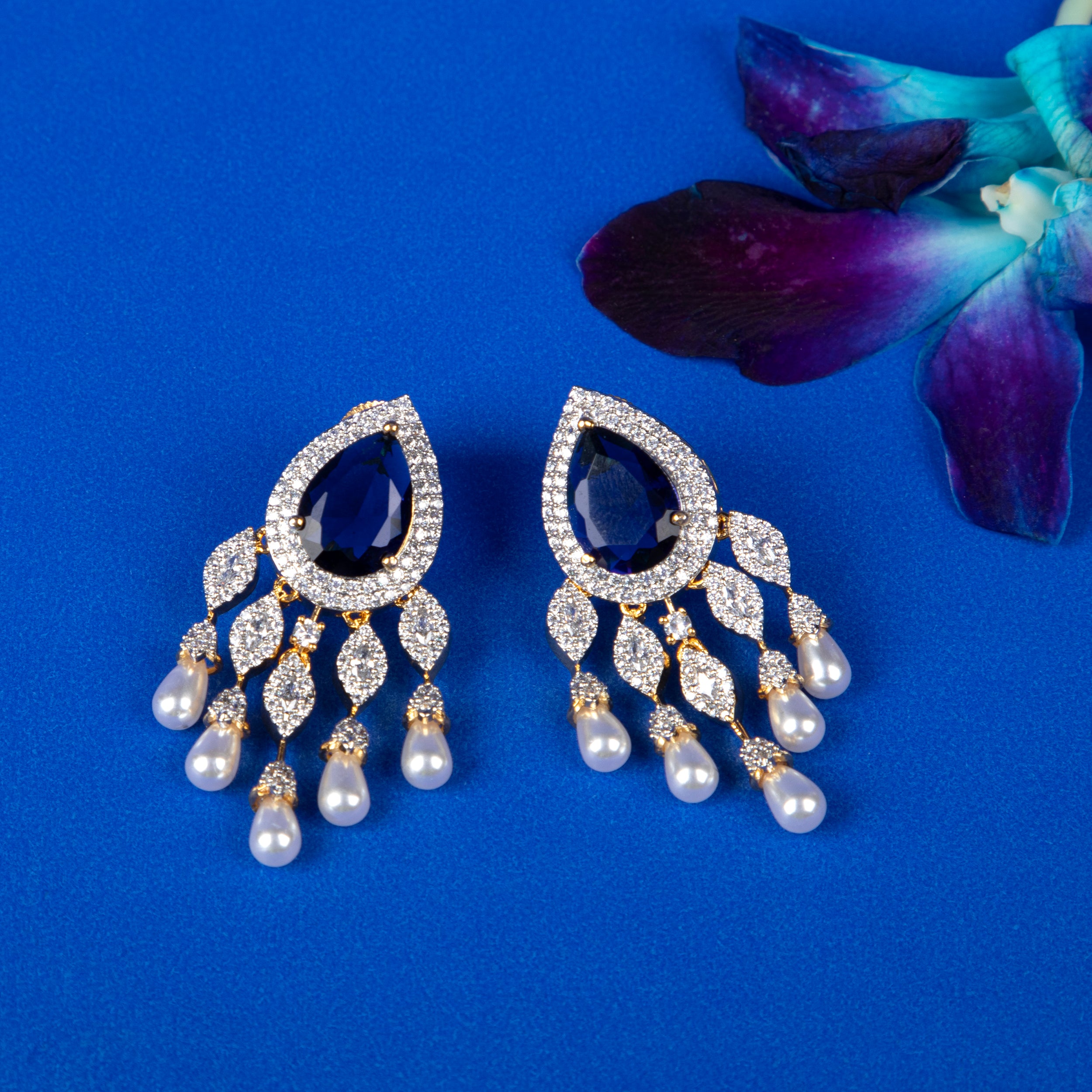 Midnight Dewdrop Chand Earrings