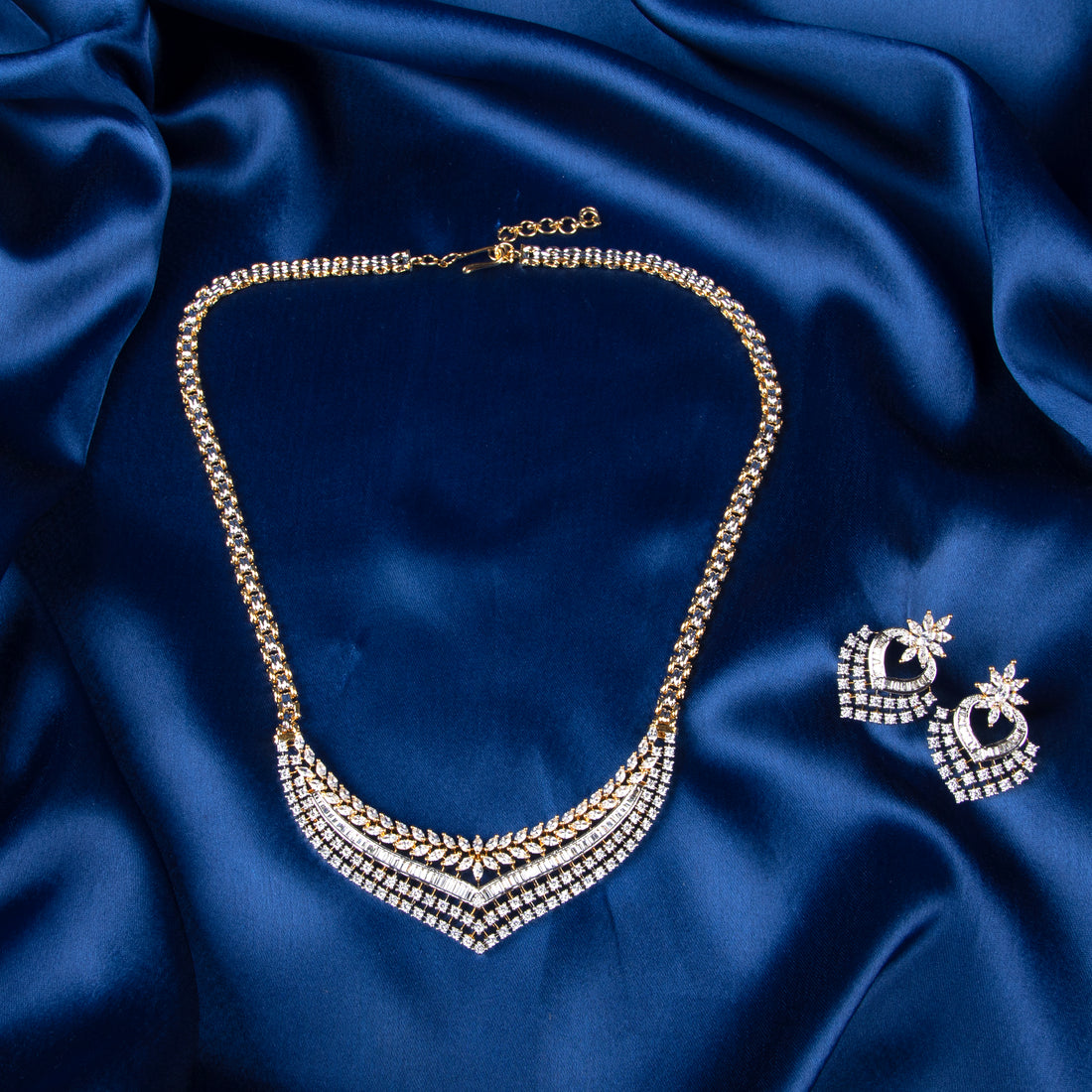 Diamond V-Set