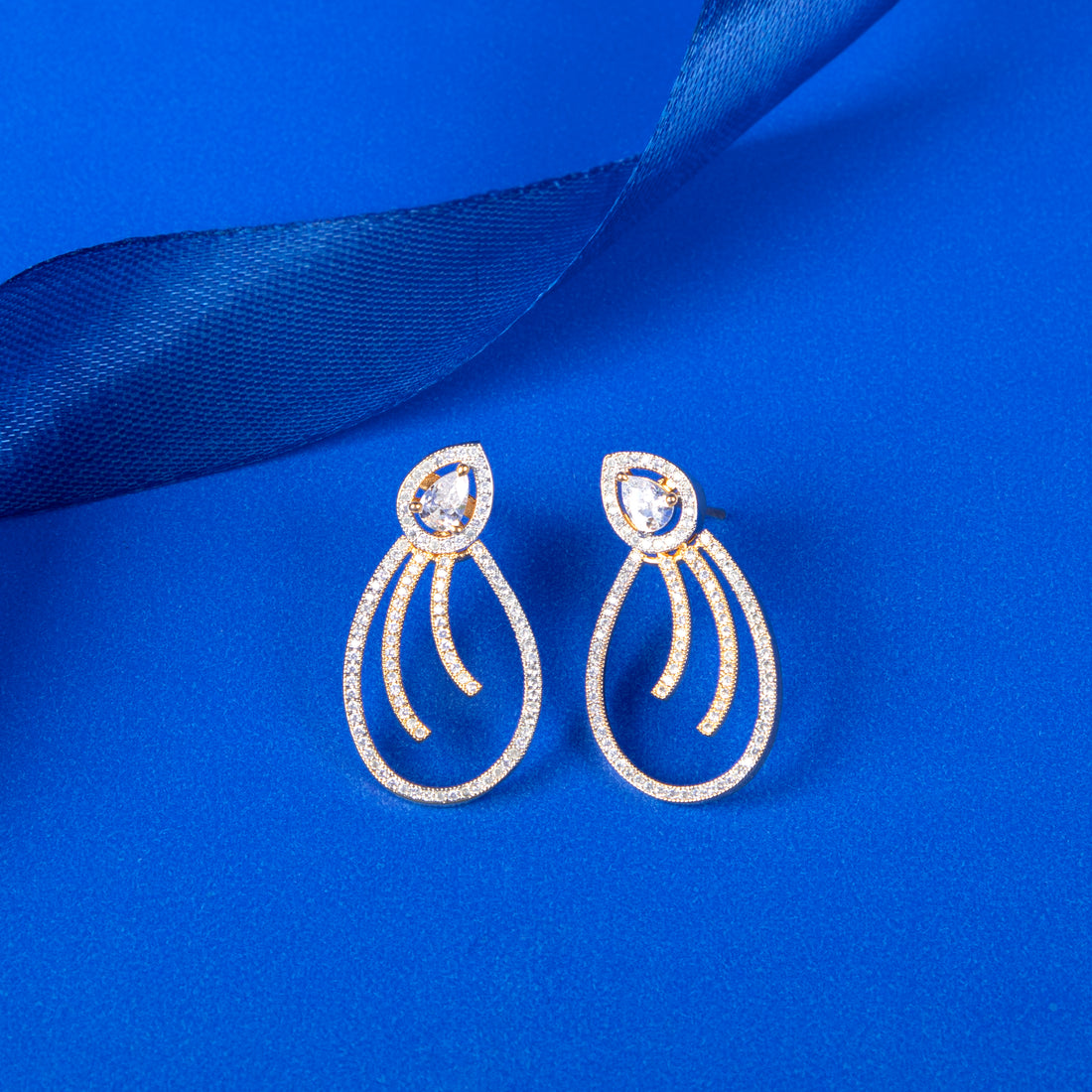 Golden Flow Teardrop Earrings