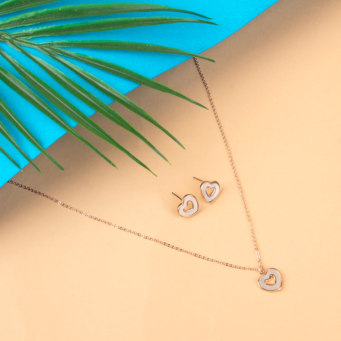 Eternal Heart Pendant Set