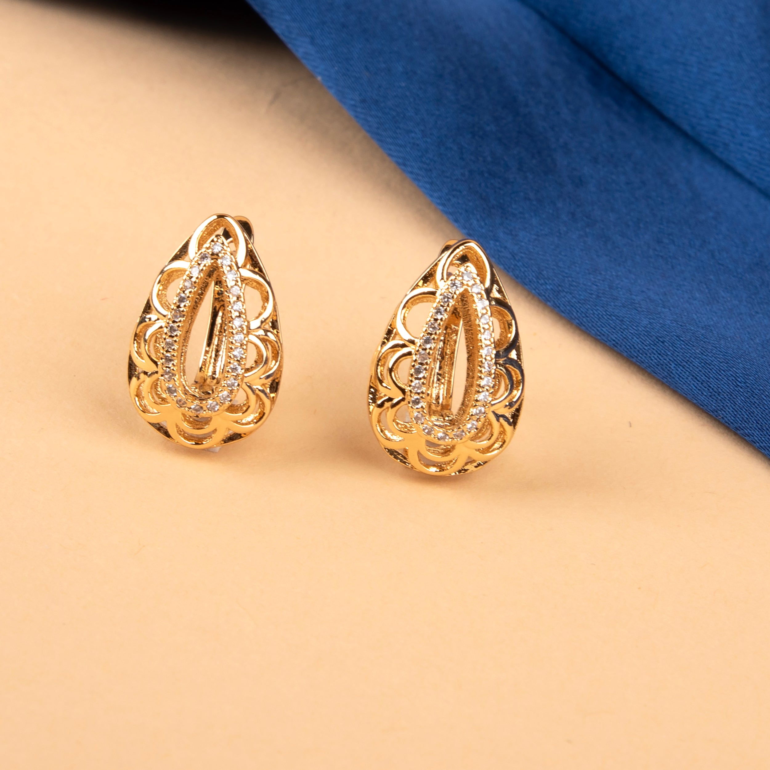 Royale Filigree Tear Earrings